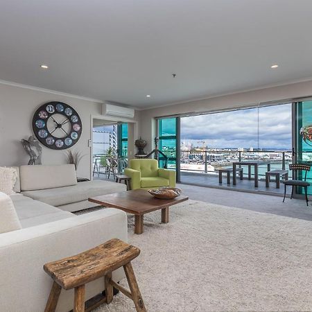 Qv Waterfront Apt With Ac Wifi And Parking 奥克兰 外观 照片