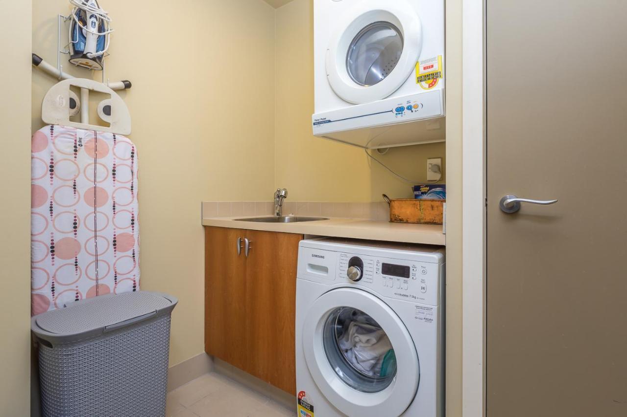 Qv Waterfront Apt With Ac Wifi And Parking 奥克兰 外观 照片